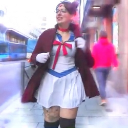 We go out with Eva, cosplaying as Sailor Moon, hunting for a comic nerd.